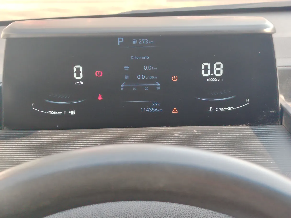 Car image 22
