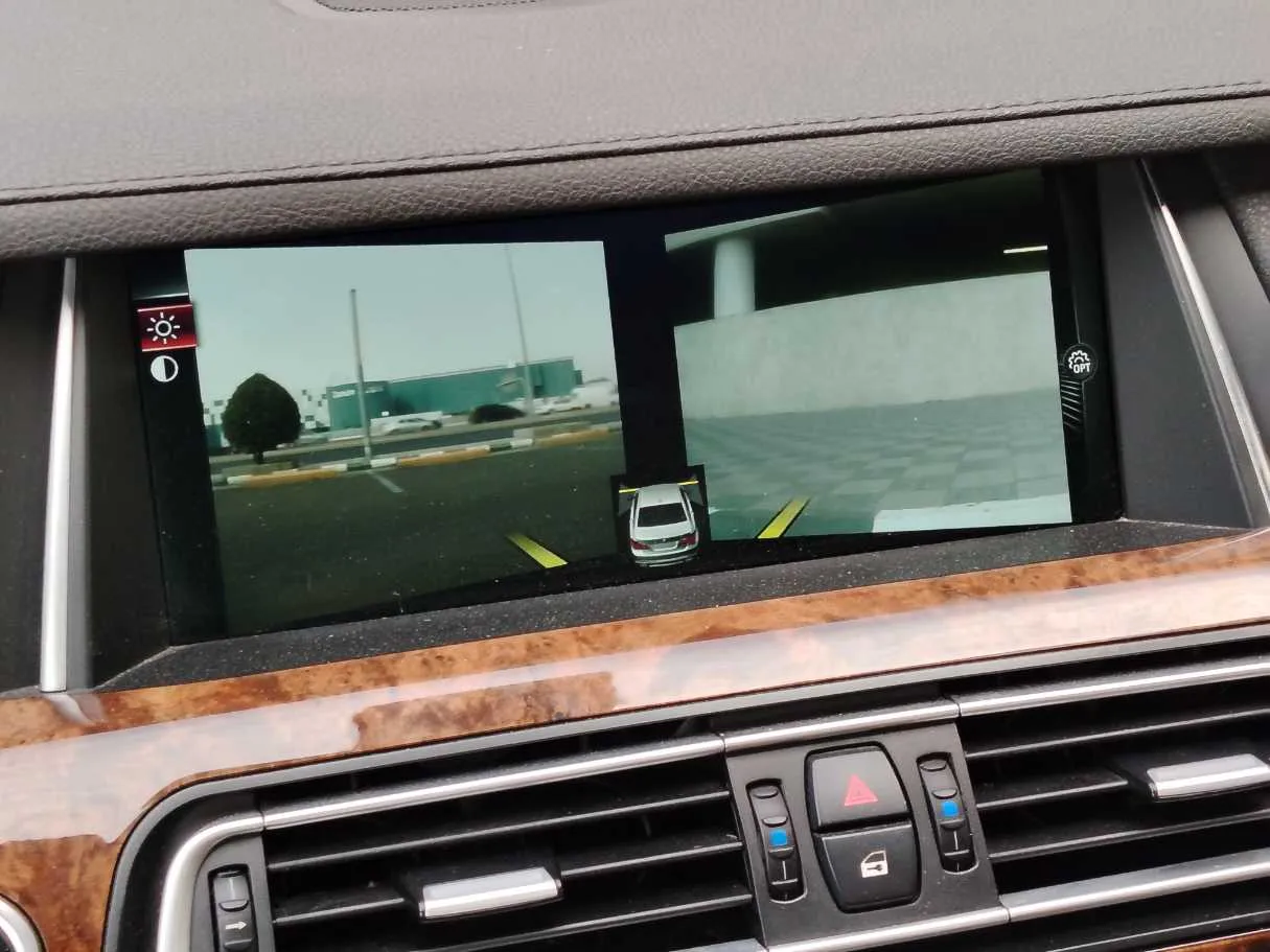 Car image 25