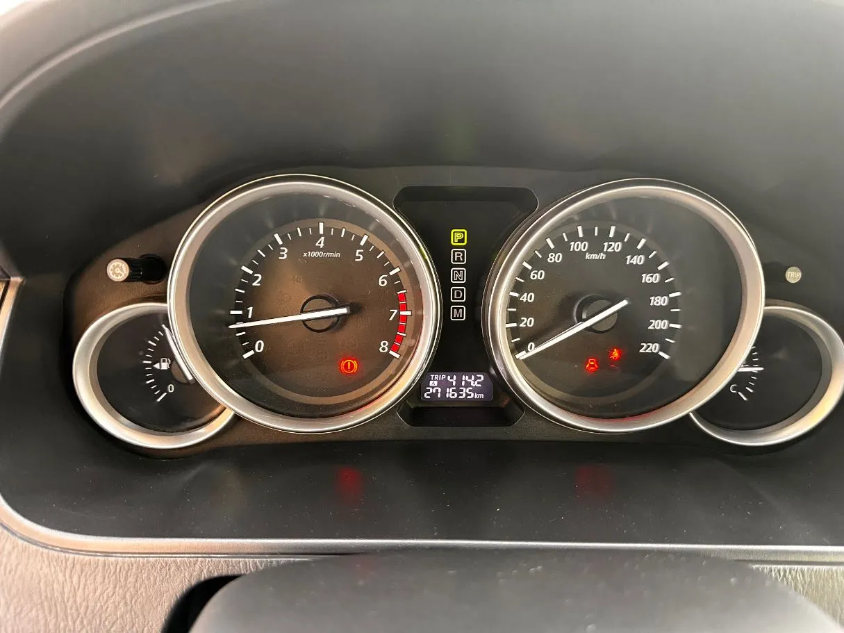 Car image 22