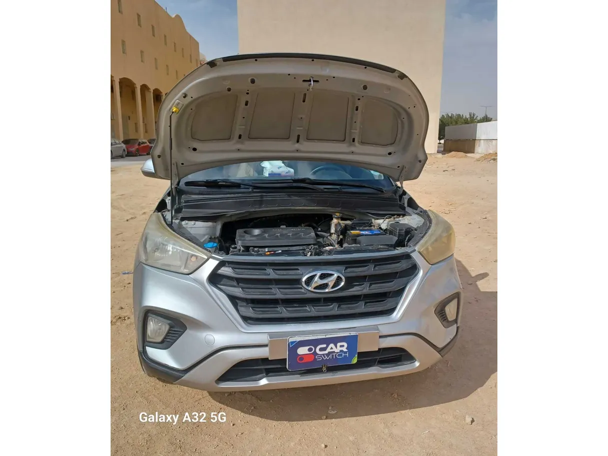 Car image 25