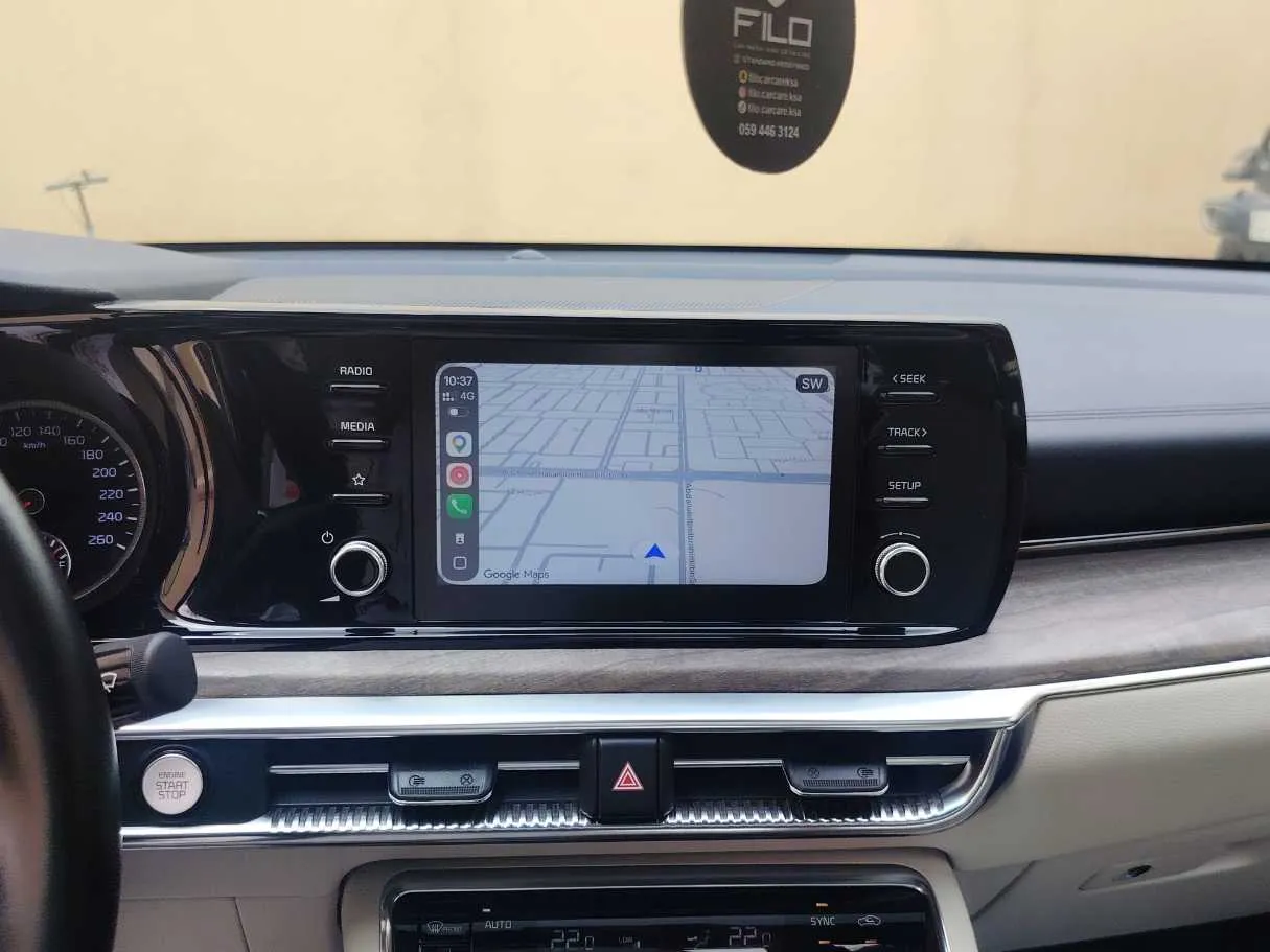 Car image 21