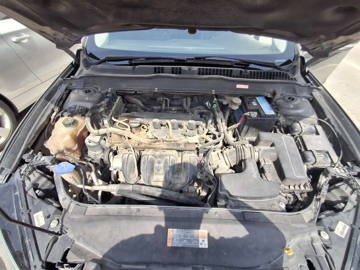 Car image 20