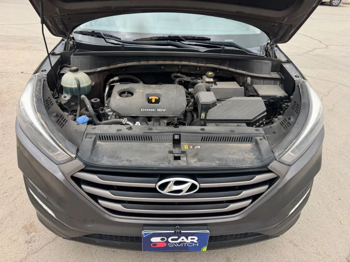 Car image 22