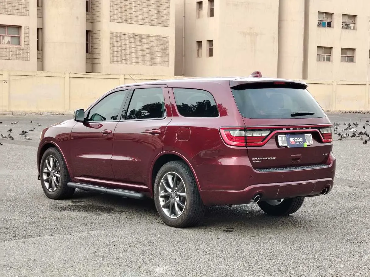 Car image 7