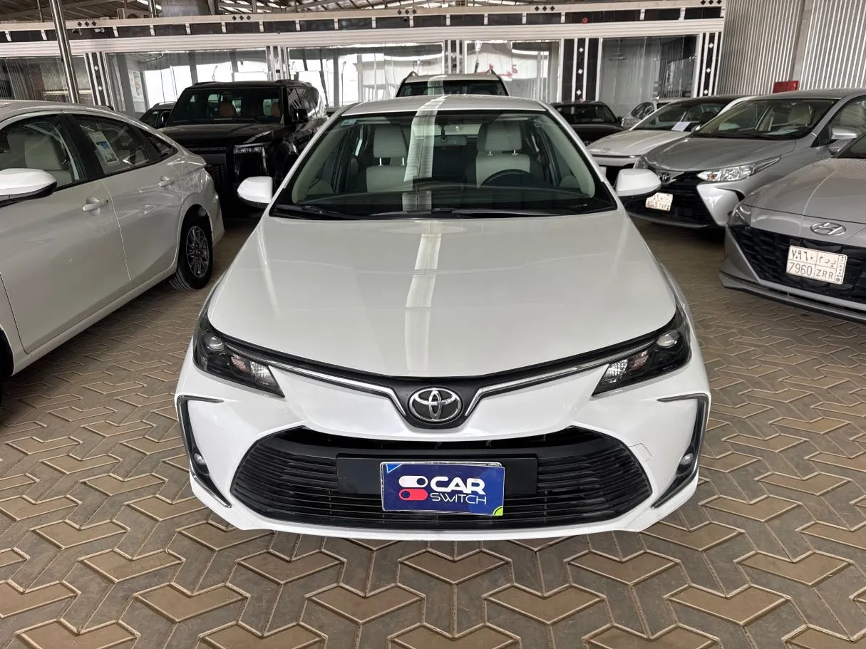 Car image 2