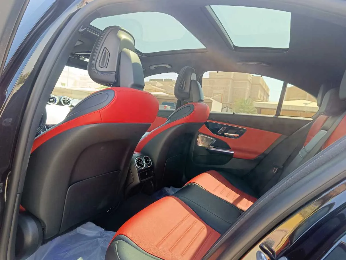Car image 22