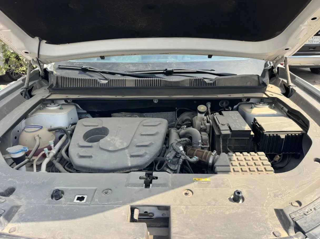 Car image 24