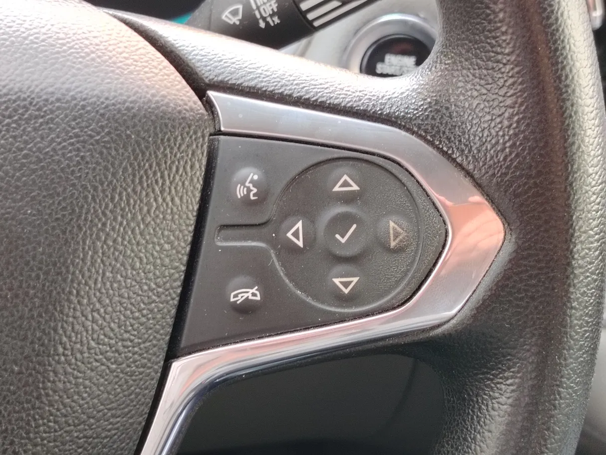 Car image 27