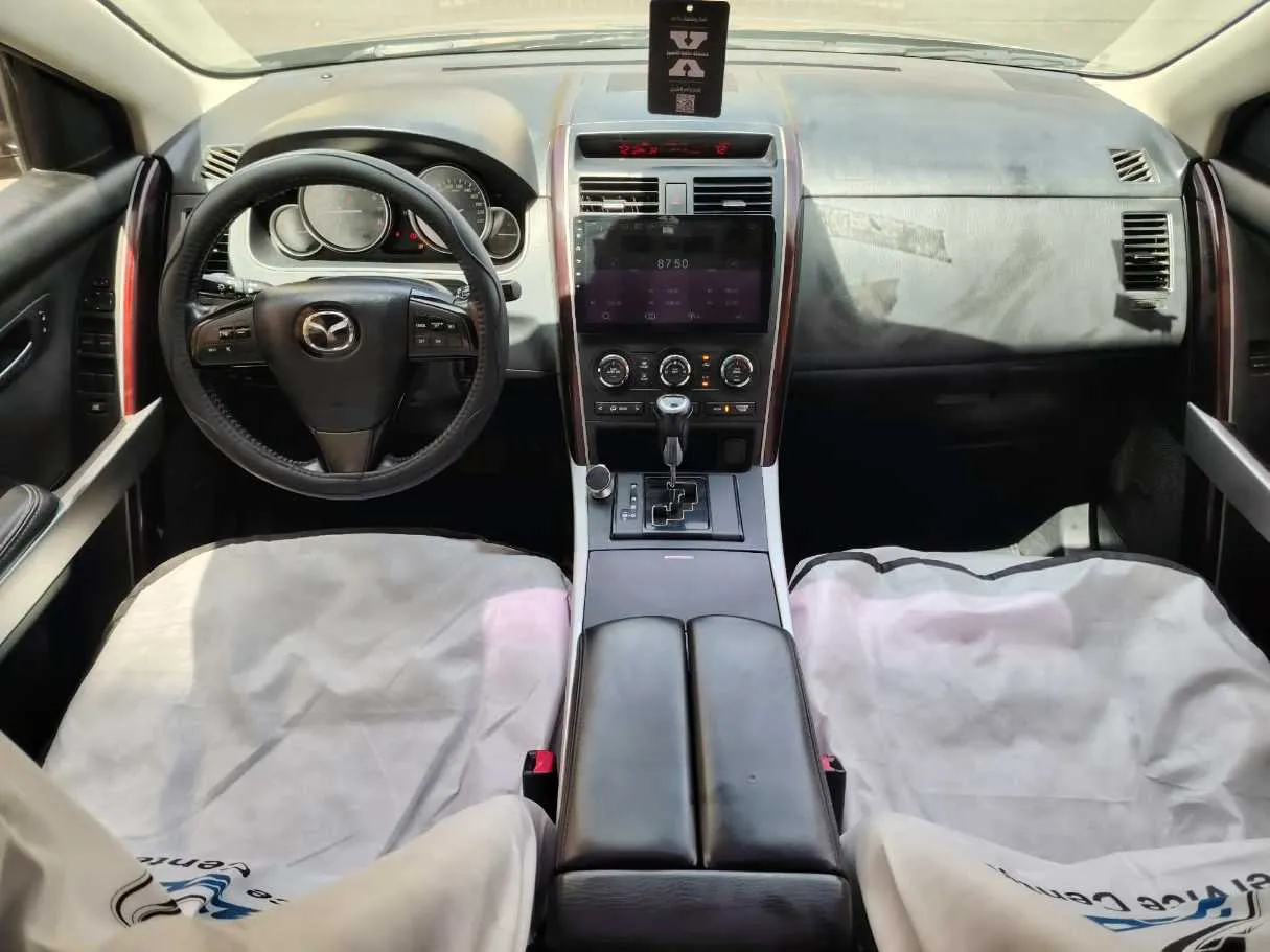 Car image 22