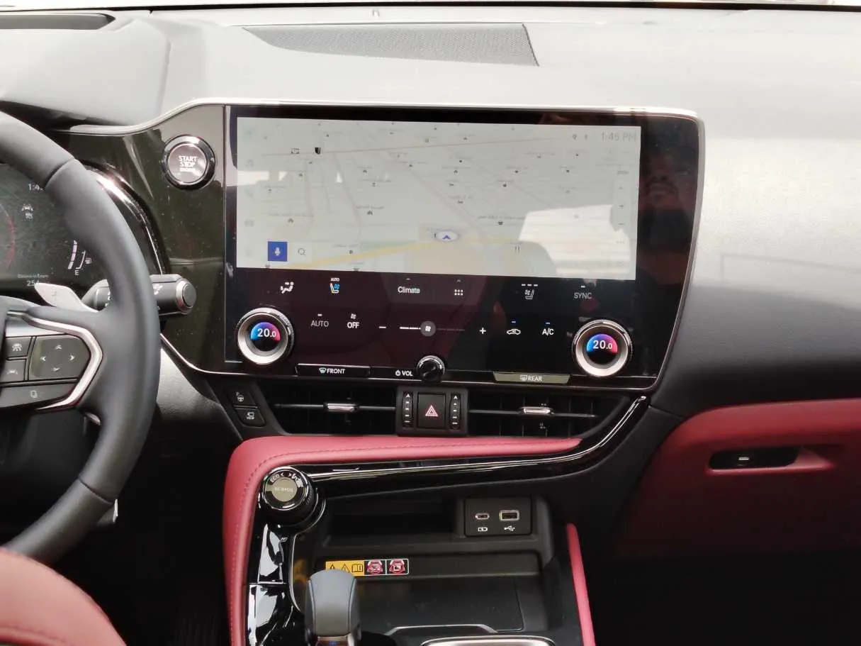 Car image 23