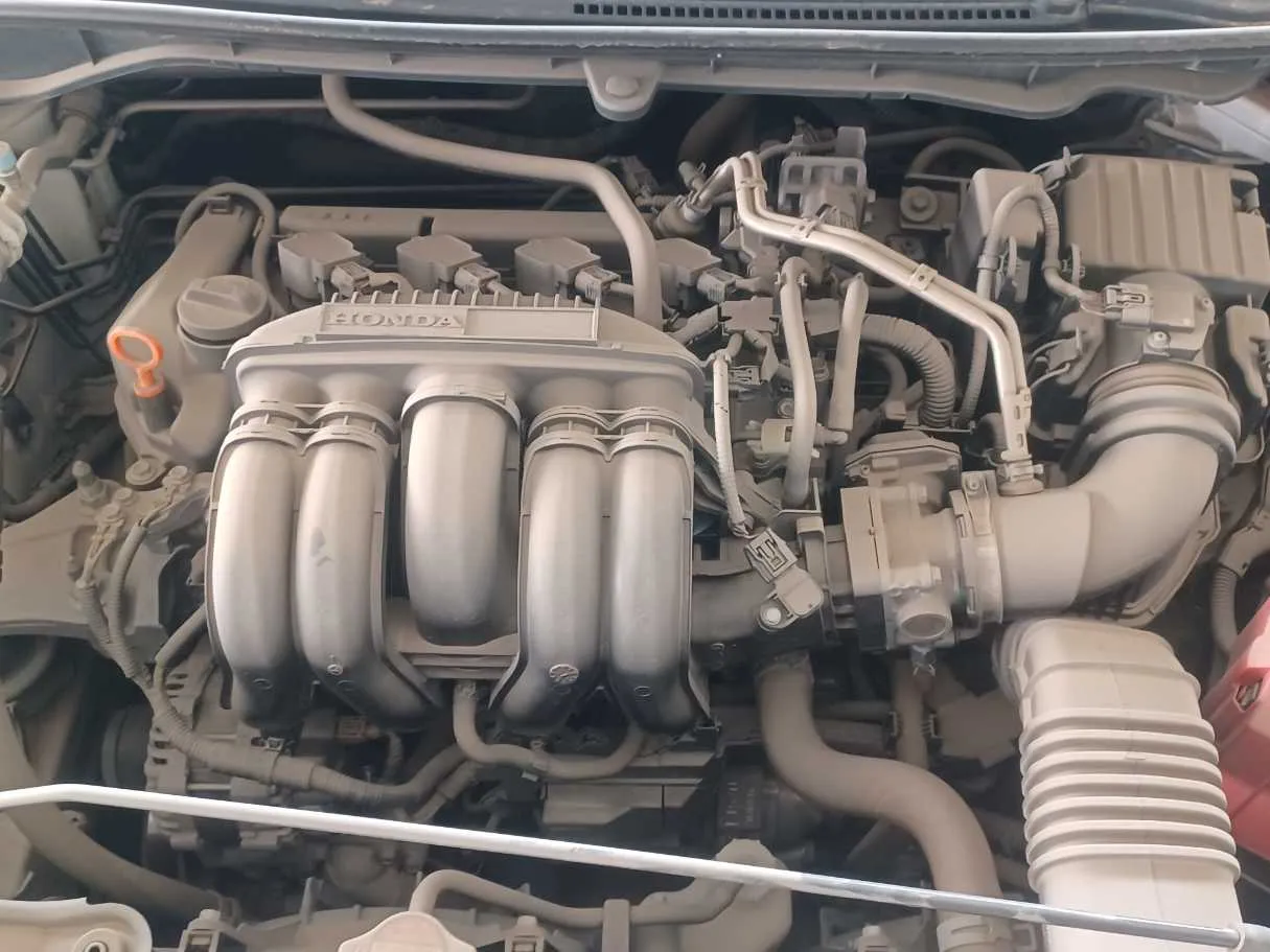 Car image 22