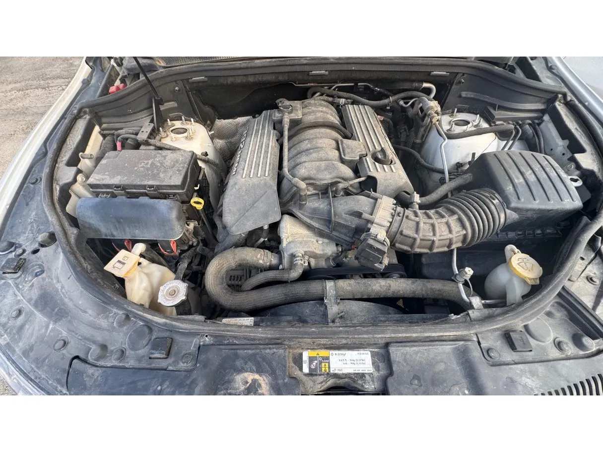 Car image 29