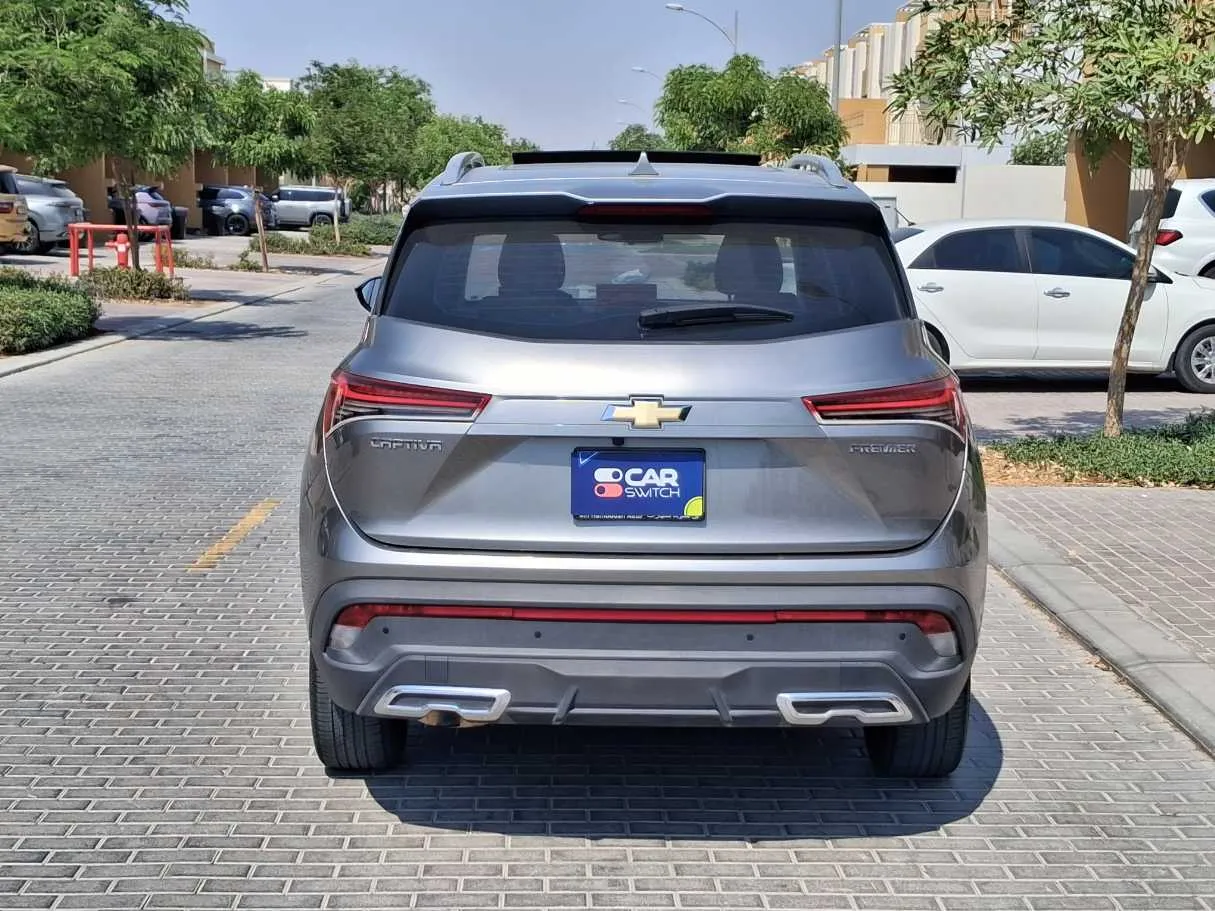 Car image 6