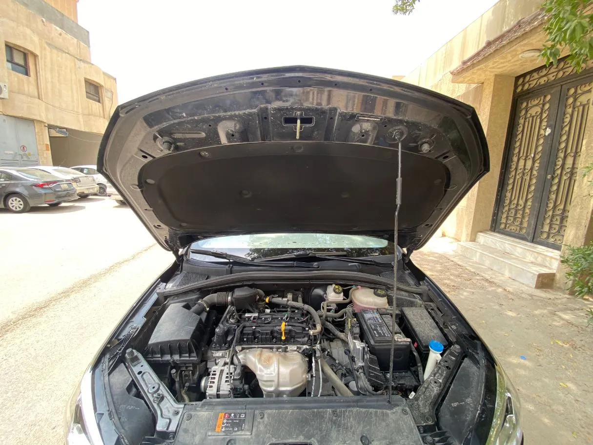 Car image 22