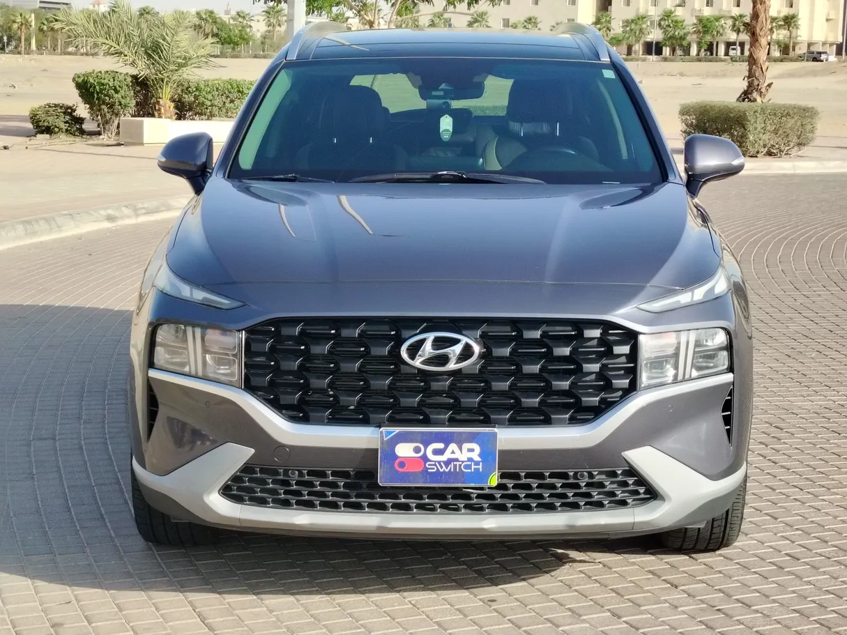 Car image 2