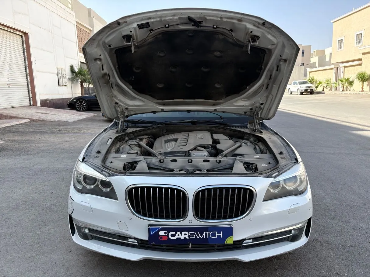 Car image 31