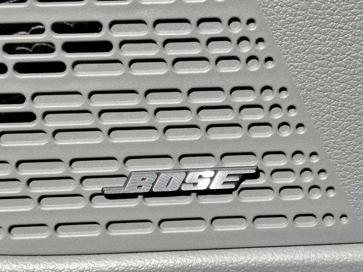Car image 37