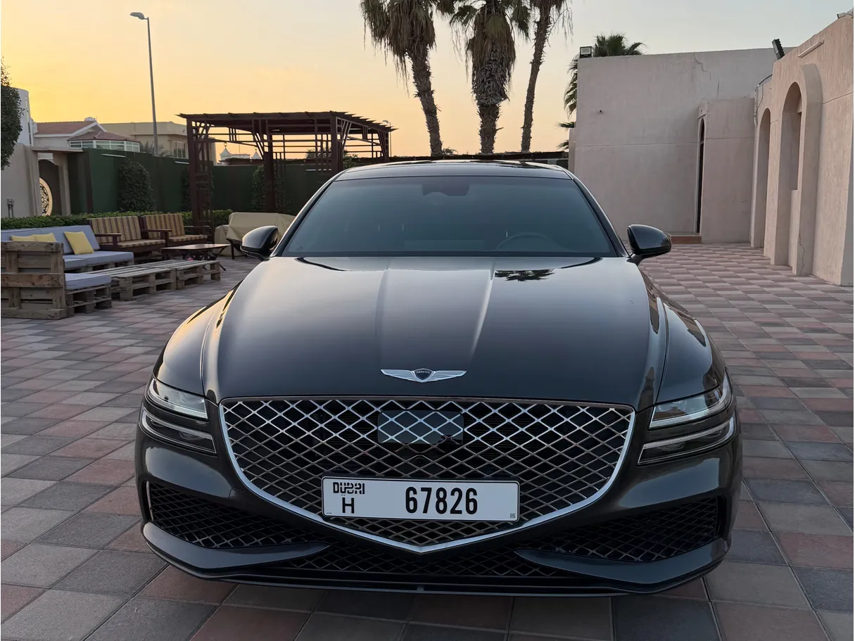 Car image 8