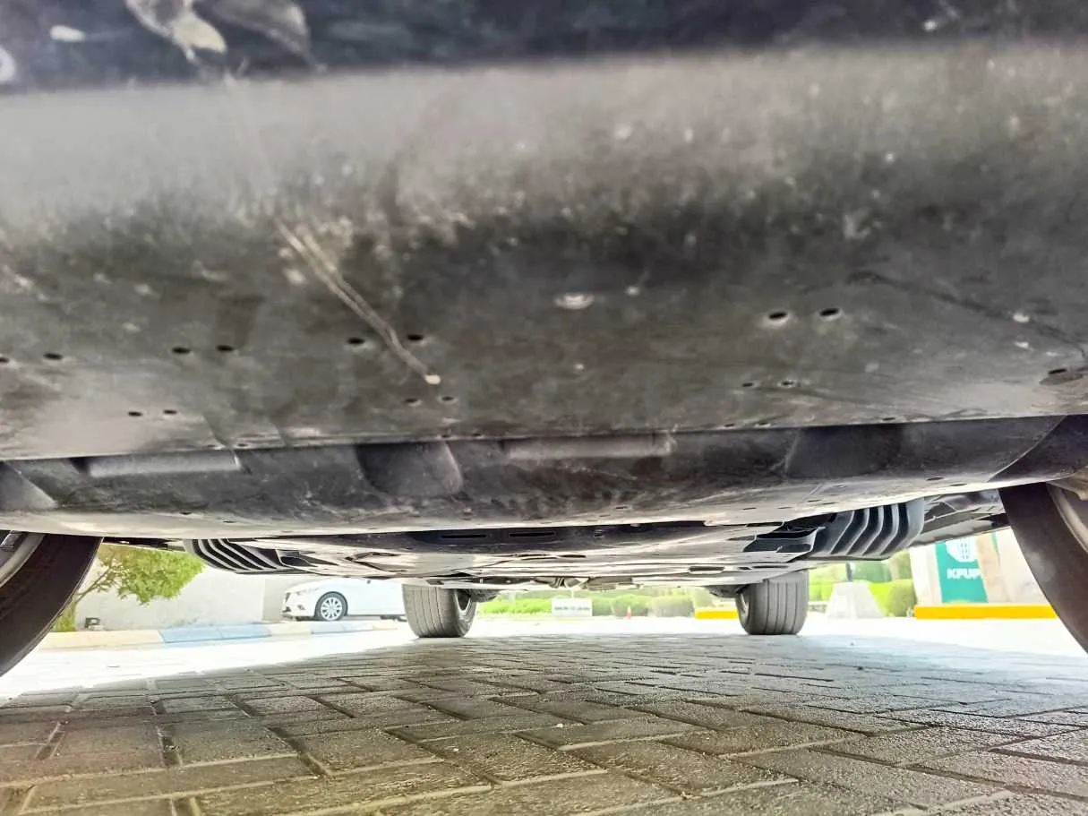 Car image 36