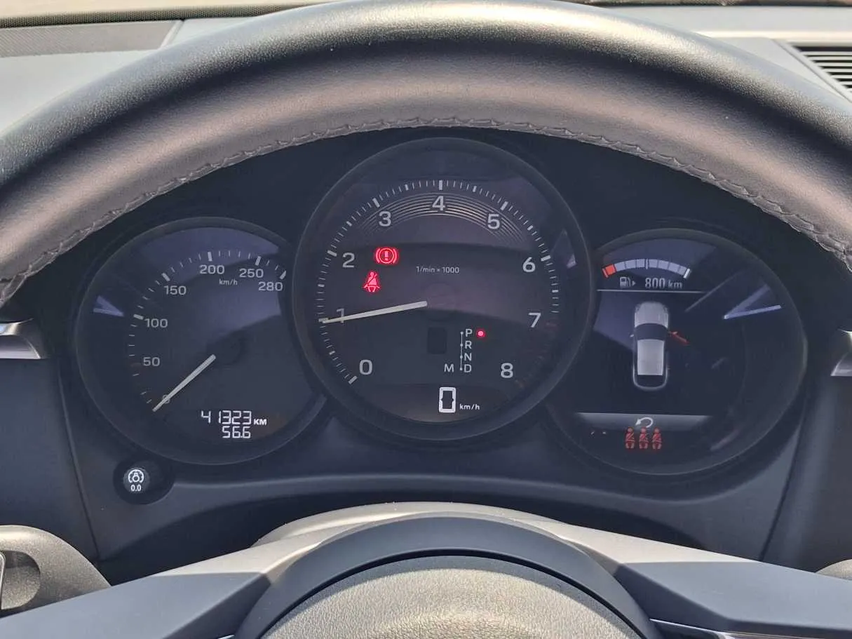 Car image 21