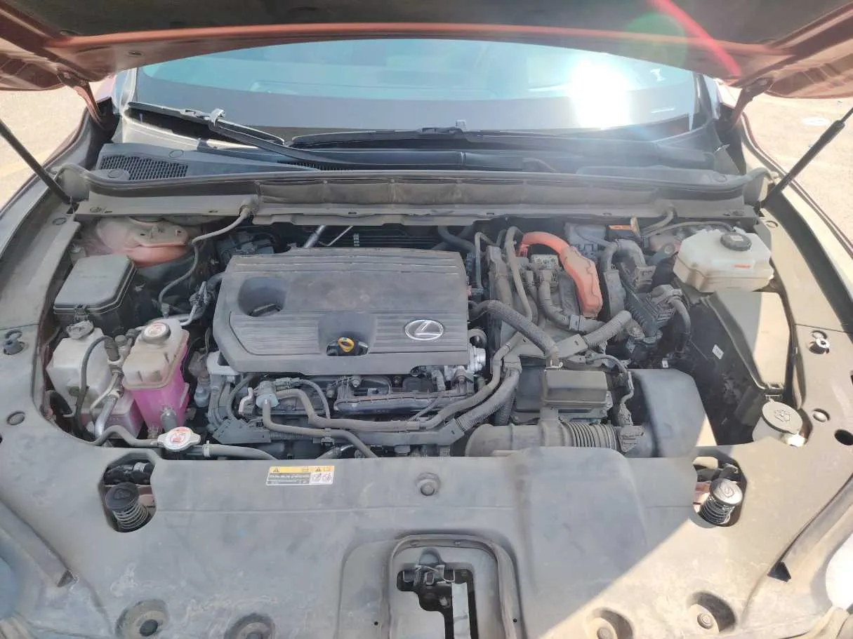 Car image 38