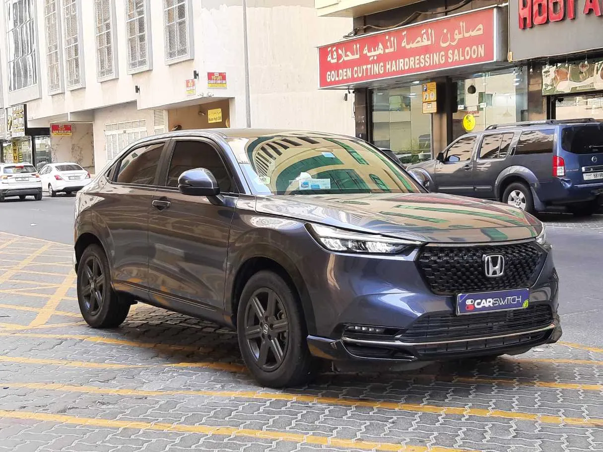 Car image 3