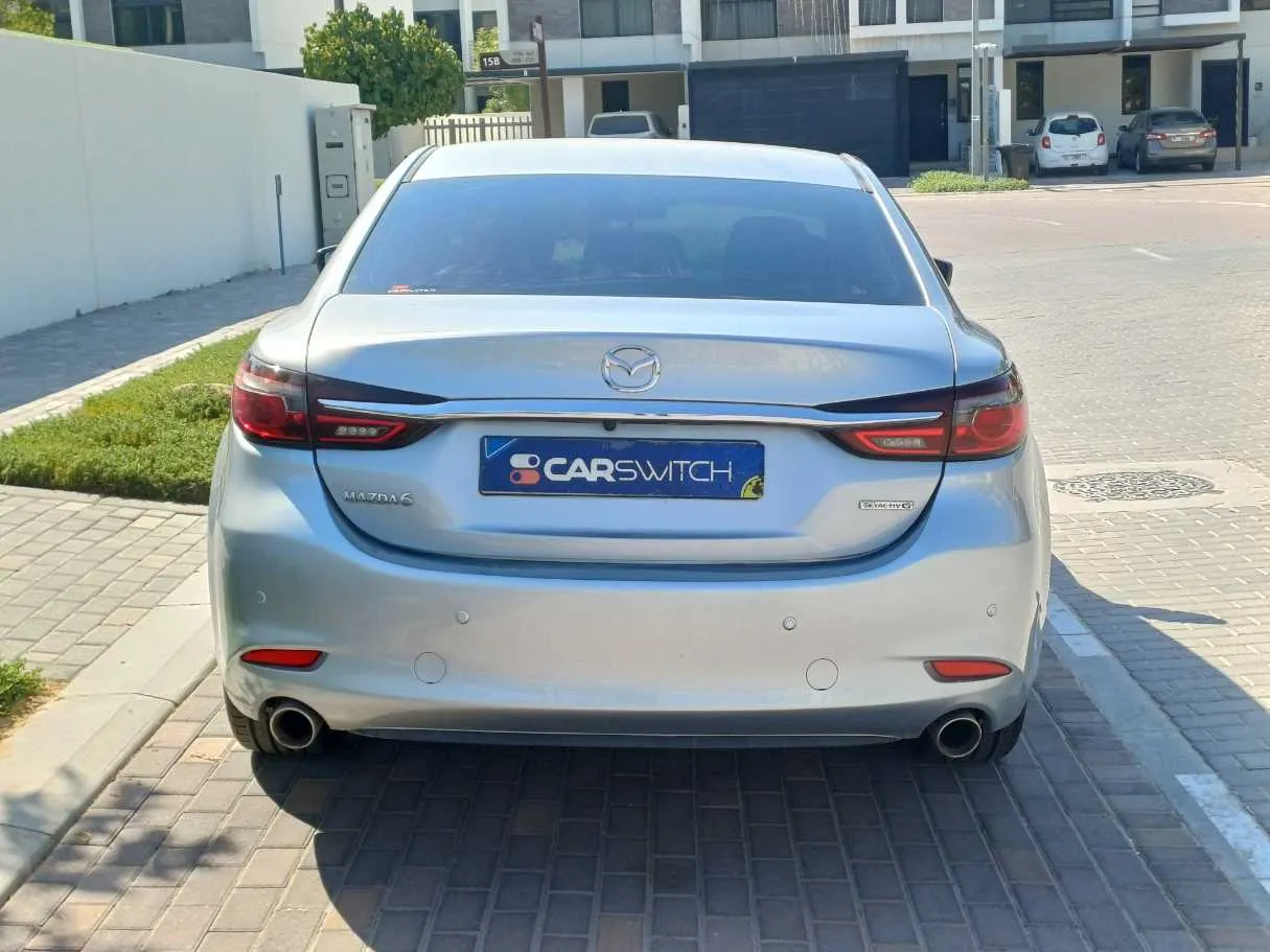 Car image 6