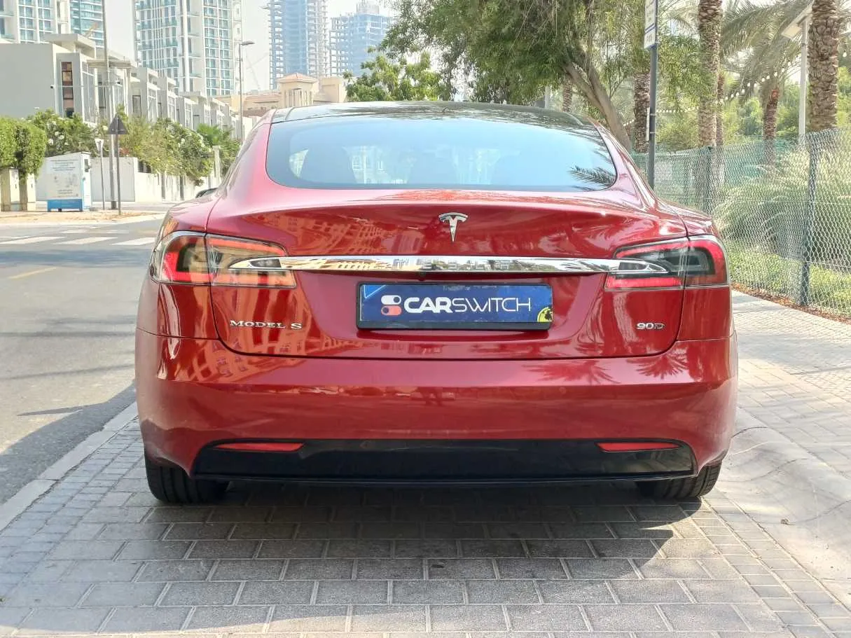 Car image 6