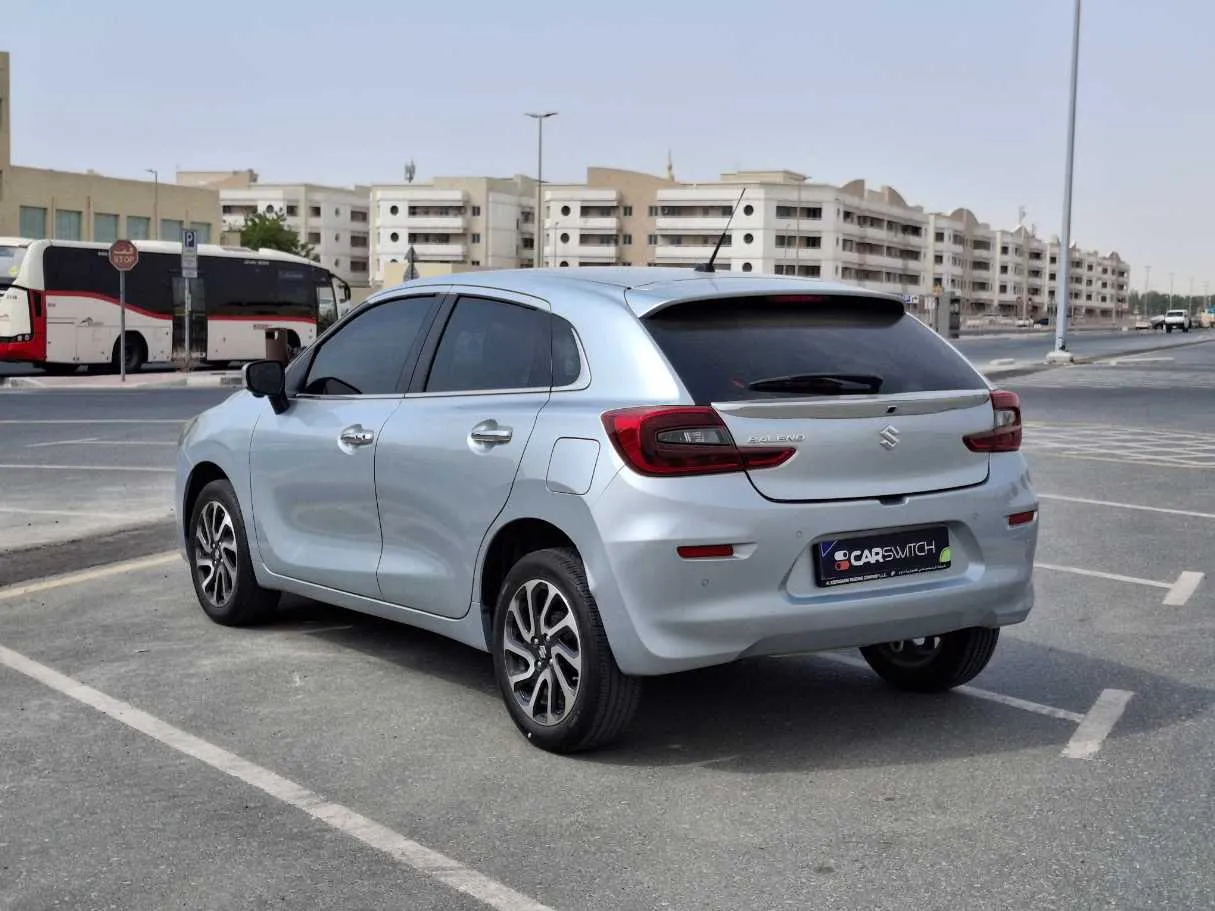 Car image 5