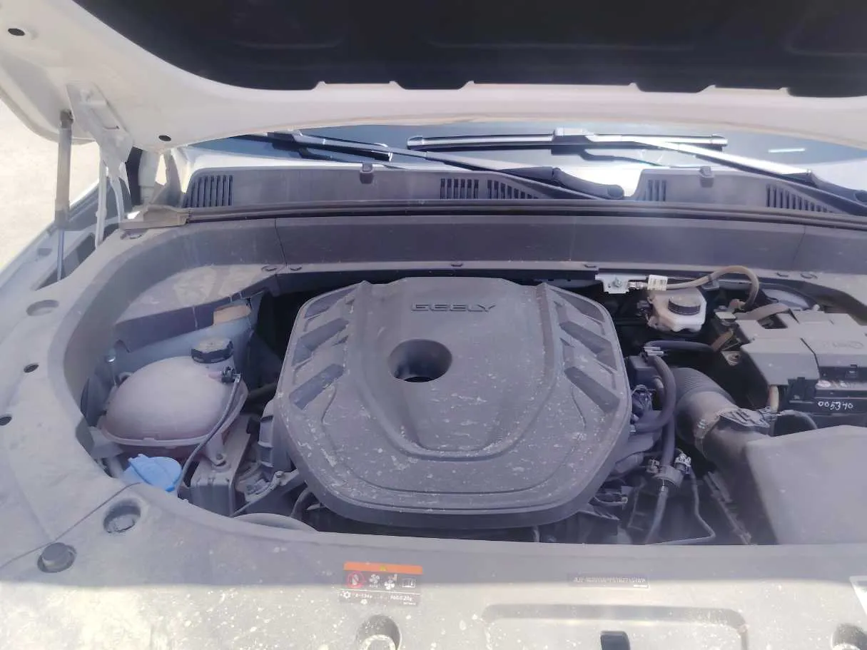 Car image 40