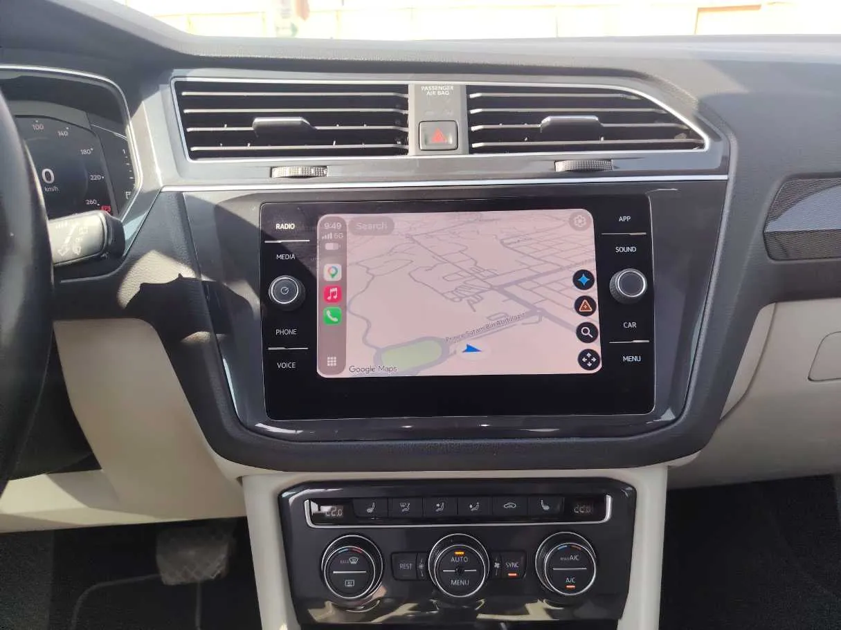 Car image 22