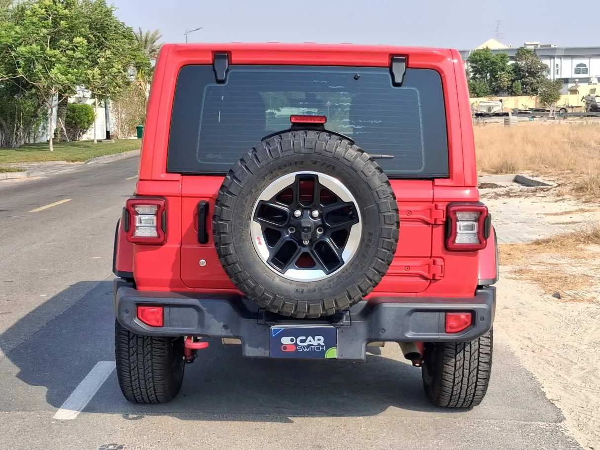Car image 5