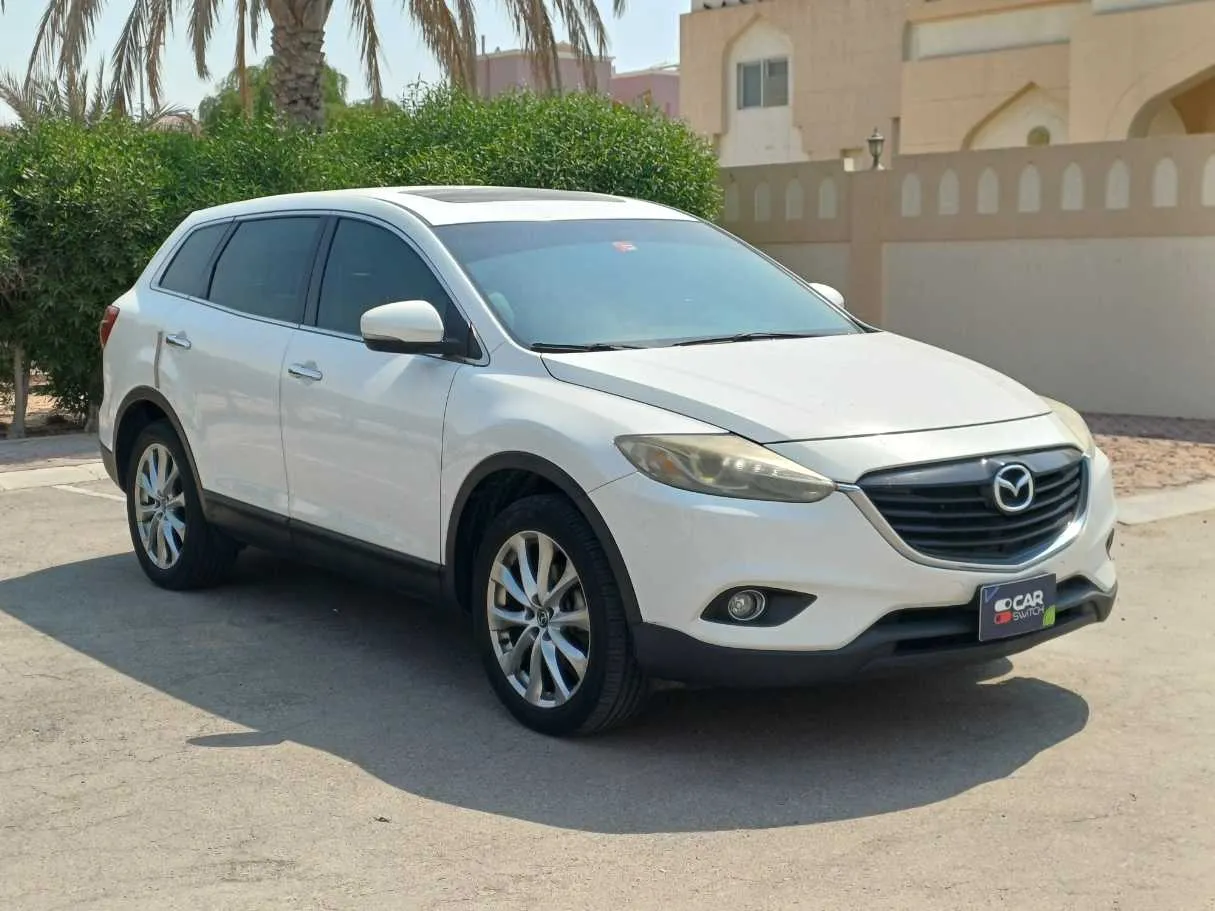 Car image 3