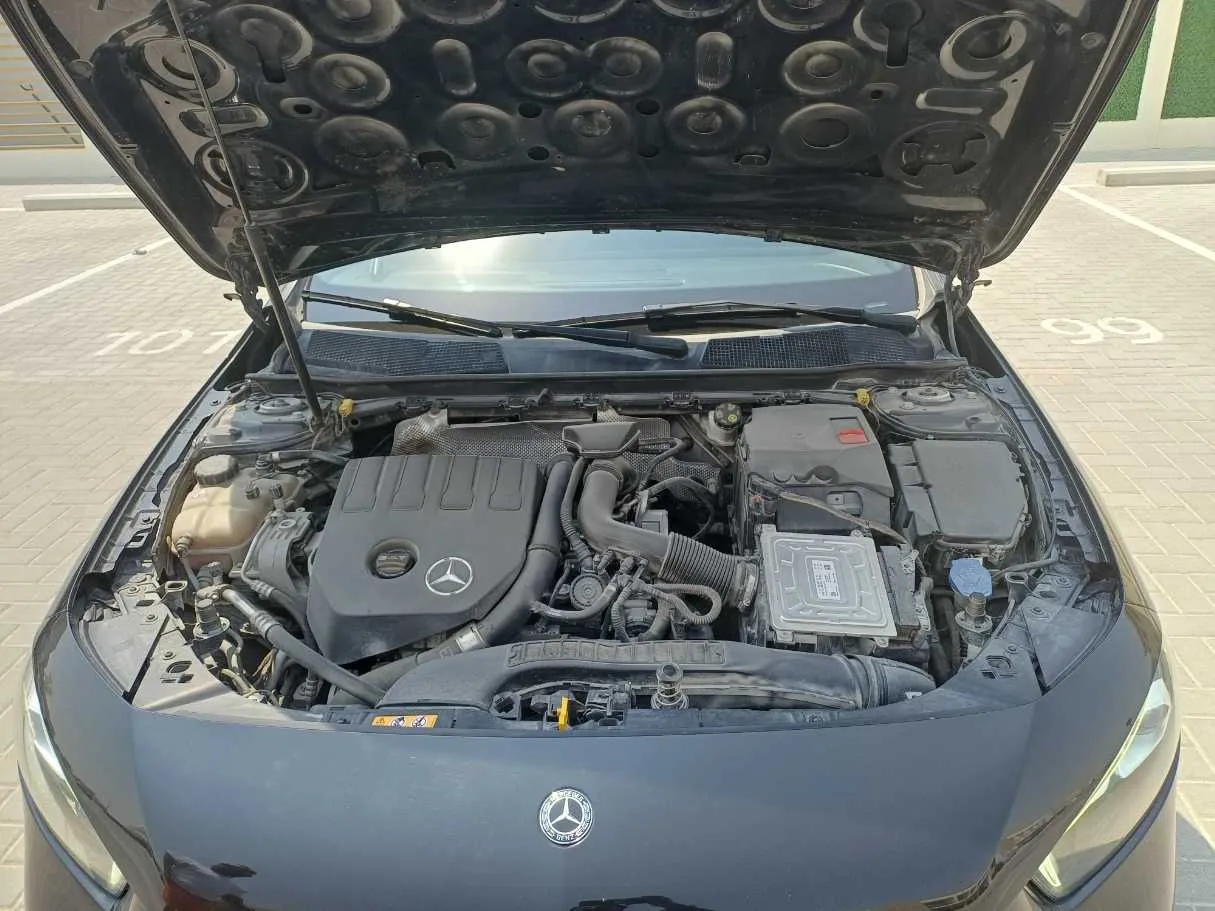 Car image 23