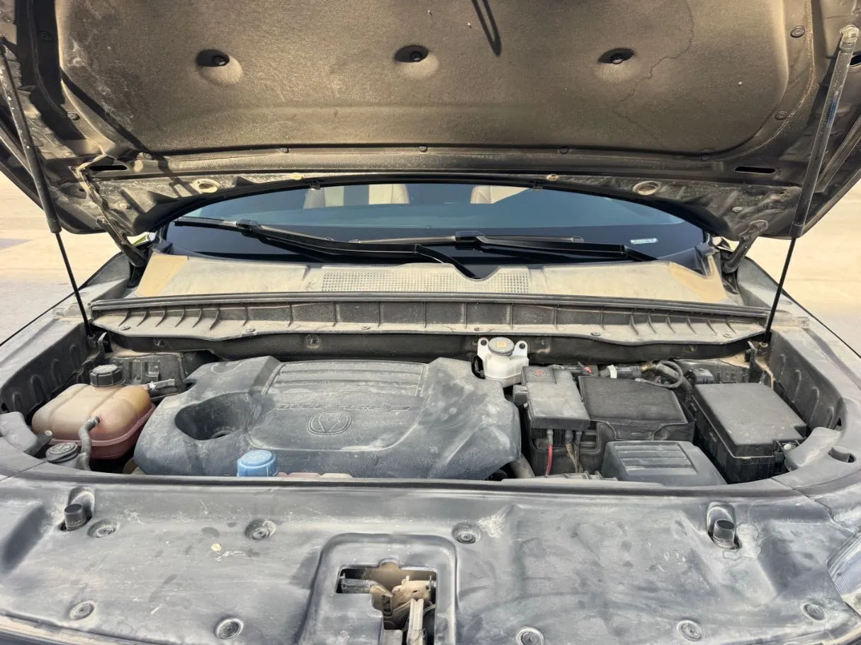 Car image 22