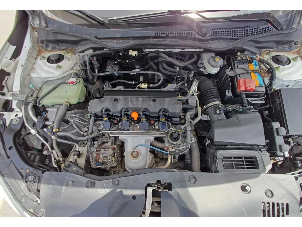 Car image 20