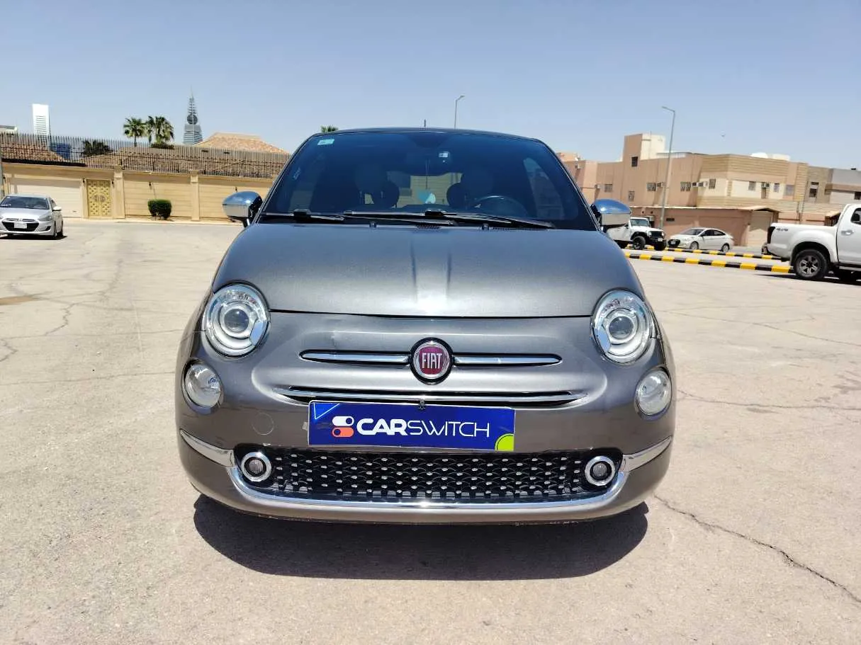 Car image 2
