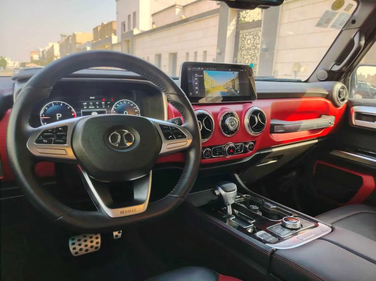 Car image 26