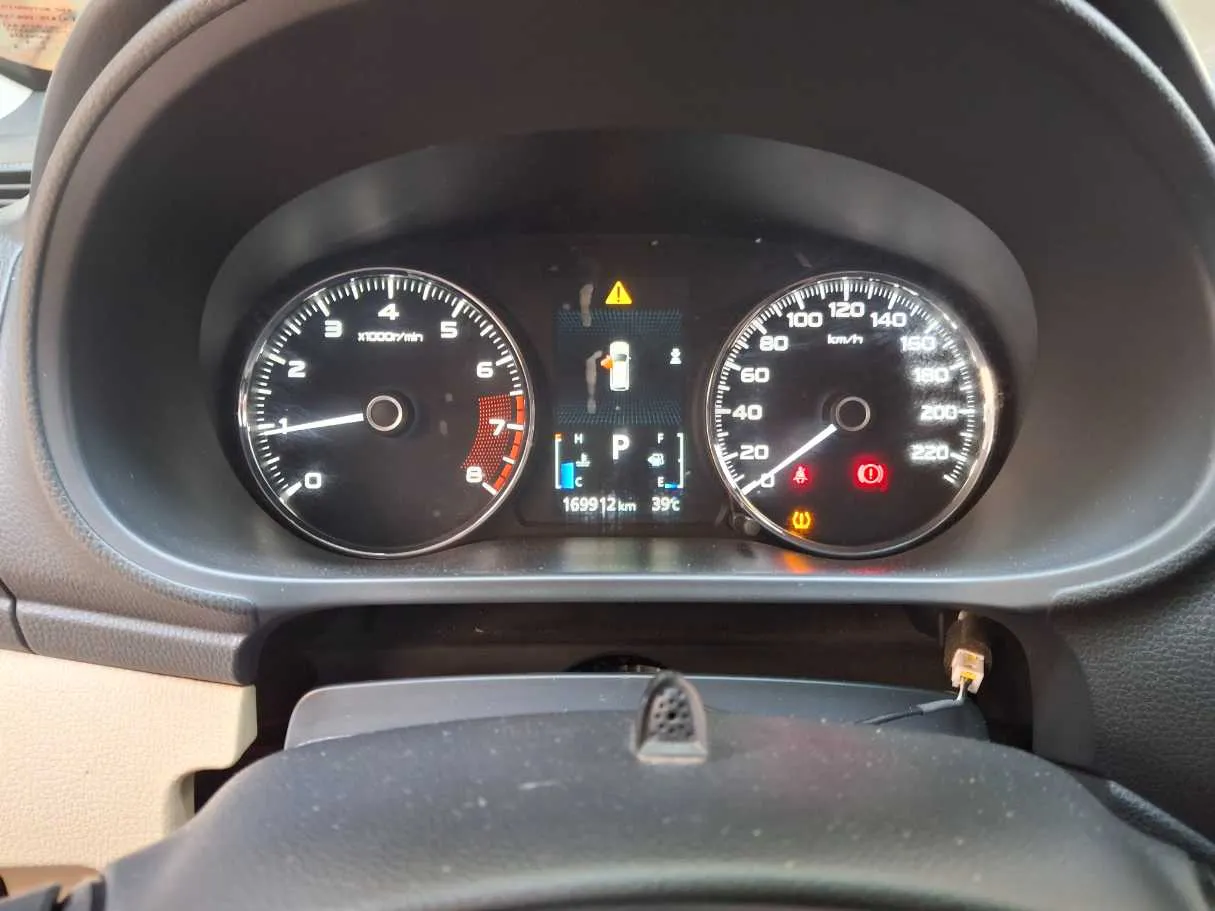 Car image 22