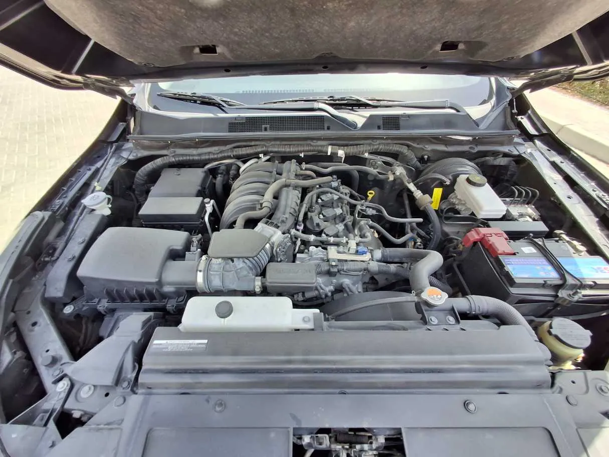 Car image 21