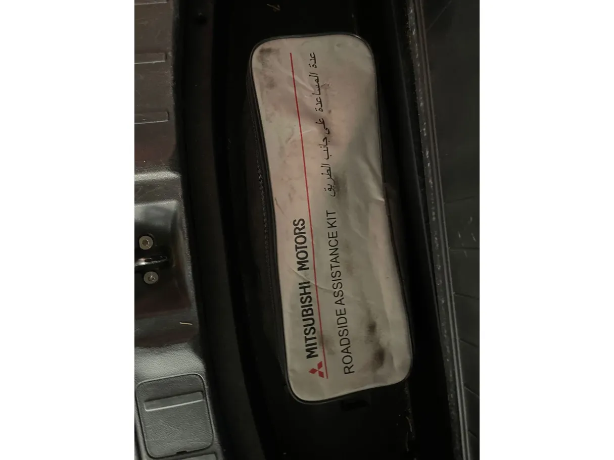 Car image 23