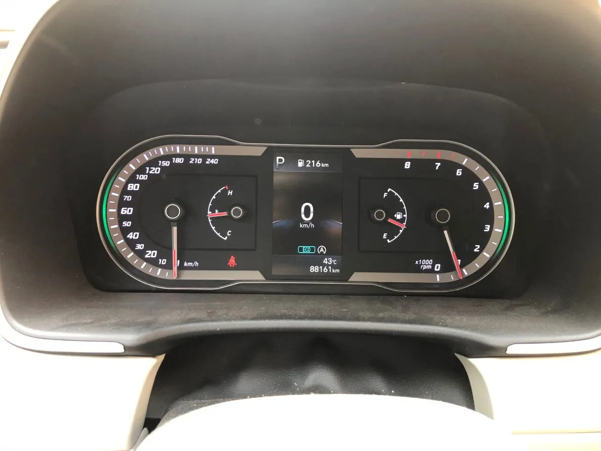 Car image 21