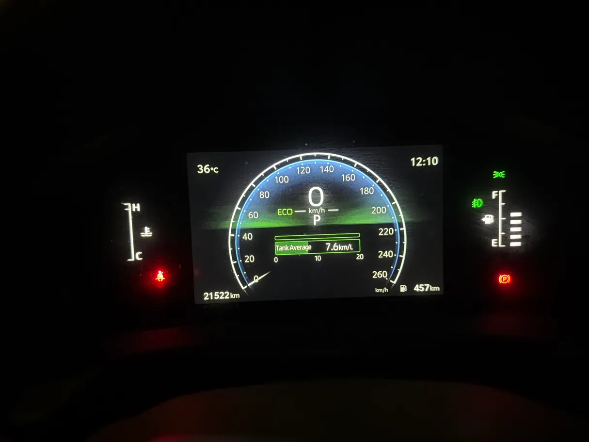 Car image 6