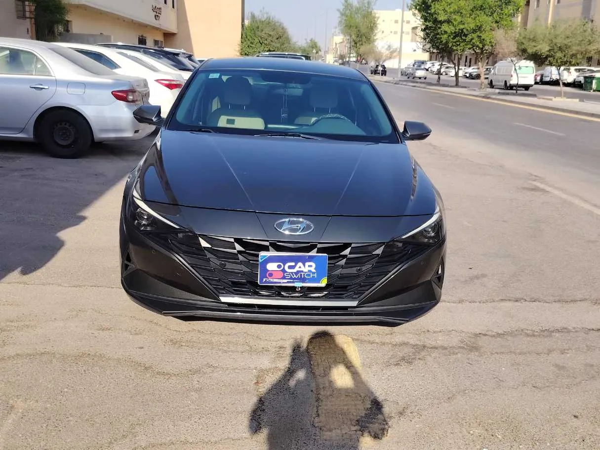 Car image 2