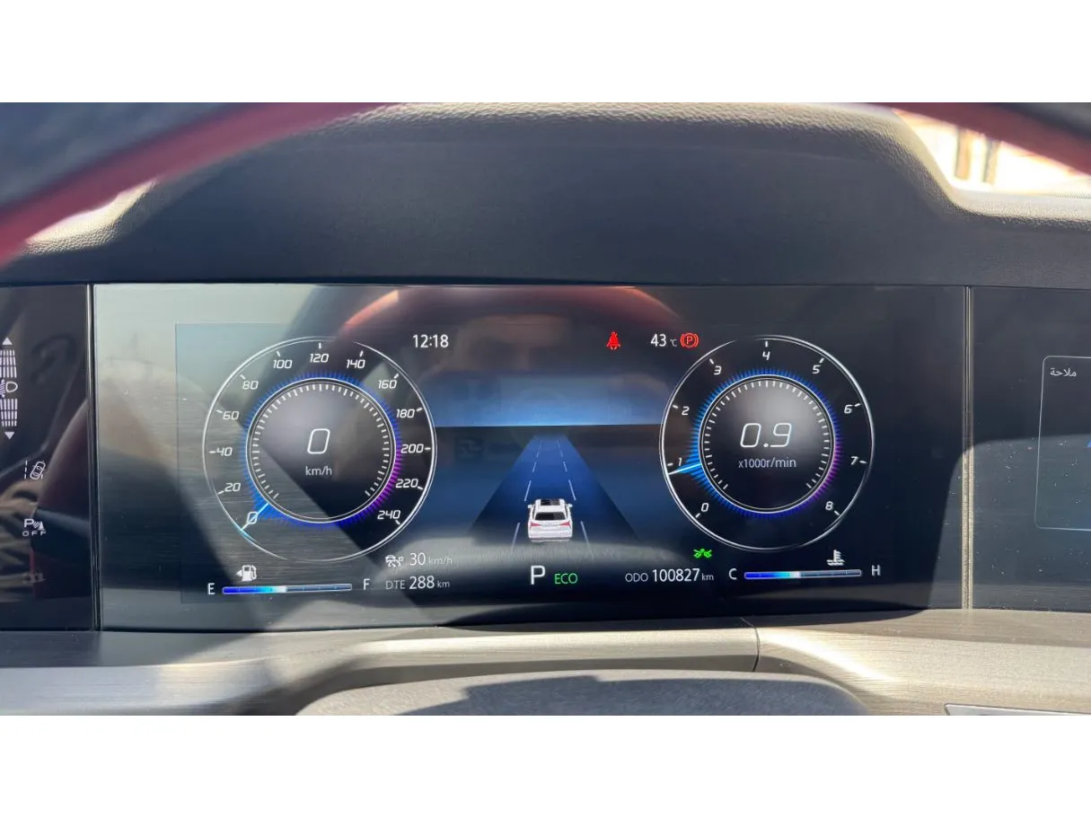 Car image 20