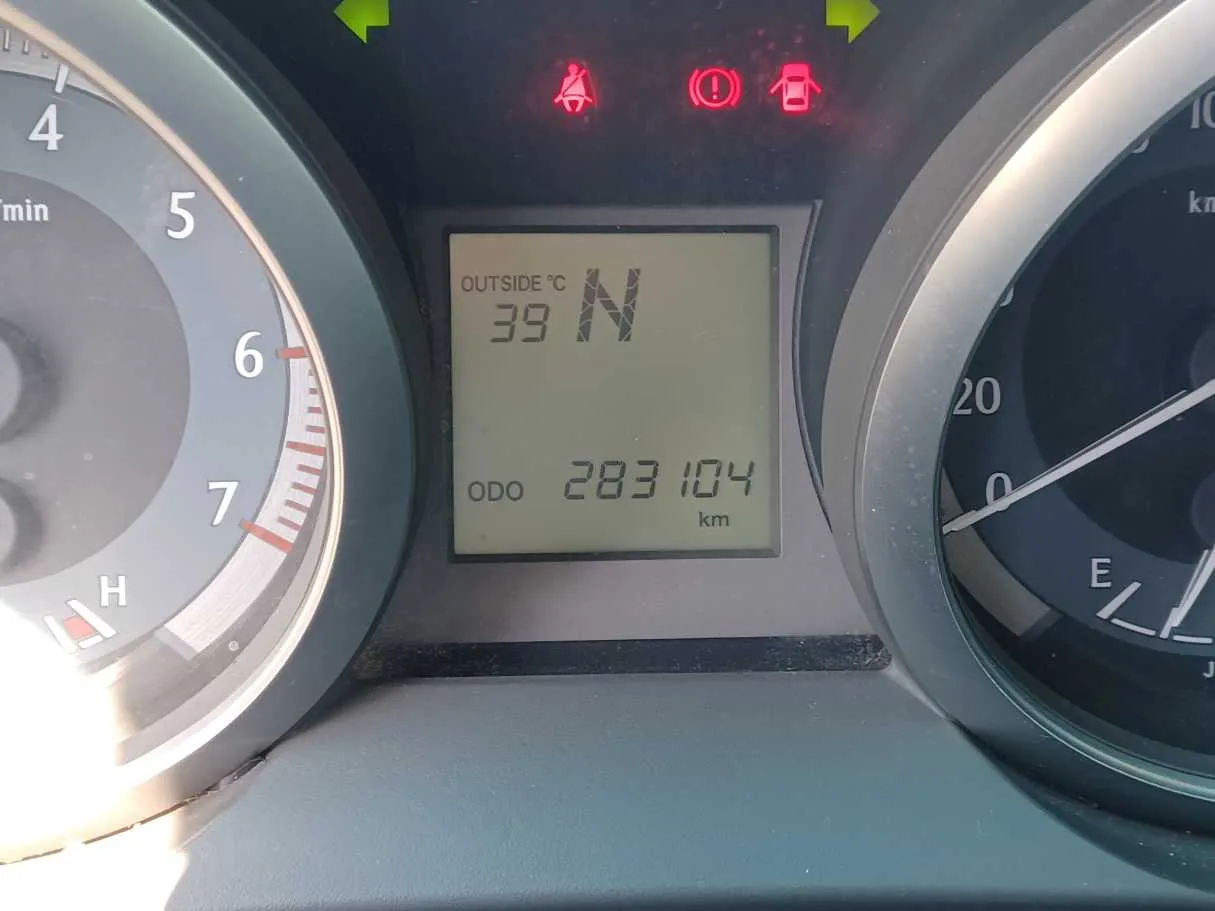 Car image 20