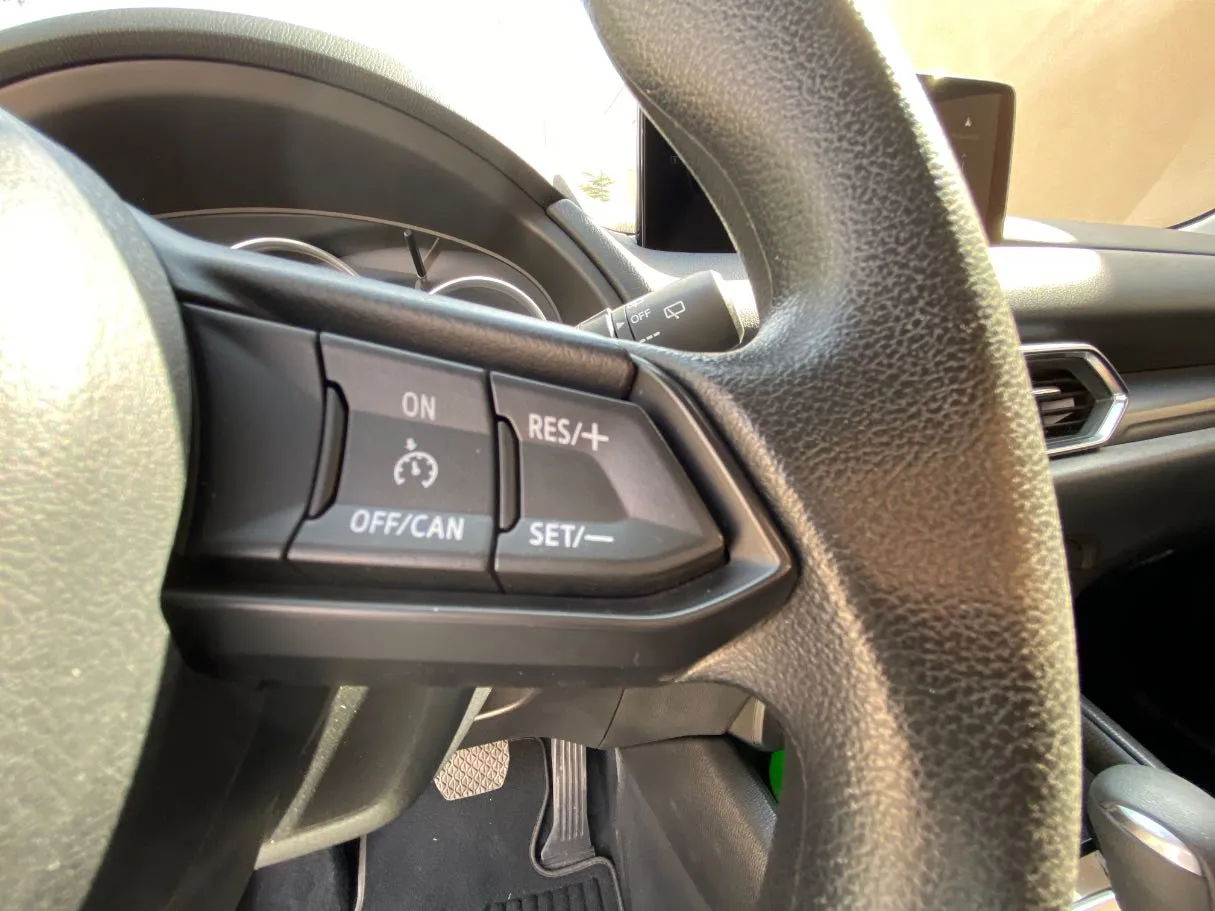 Car image 23