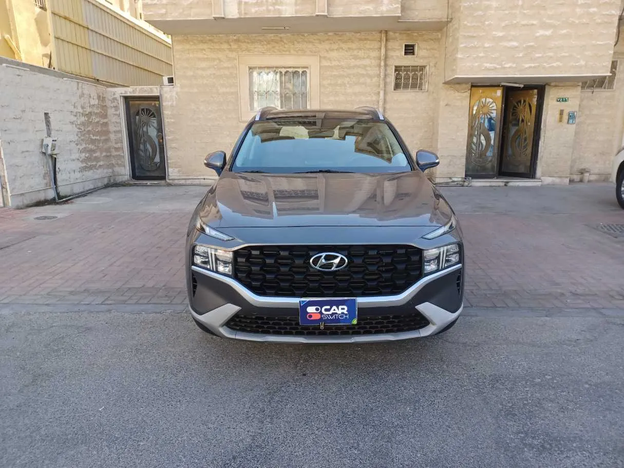 Car image 2