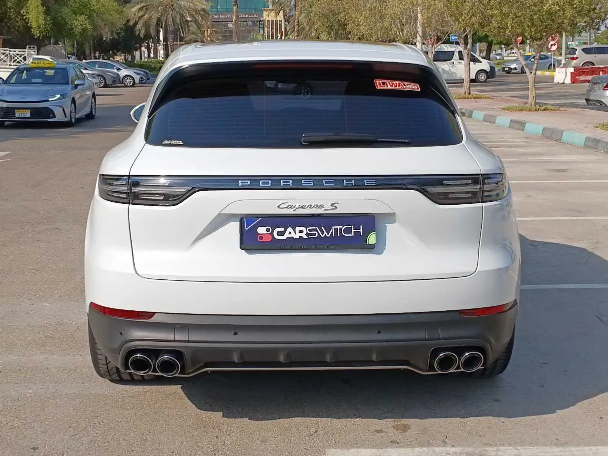 Car image 6