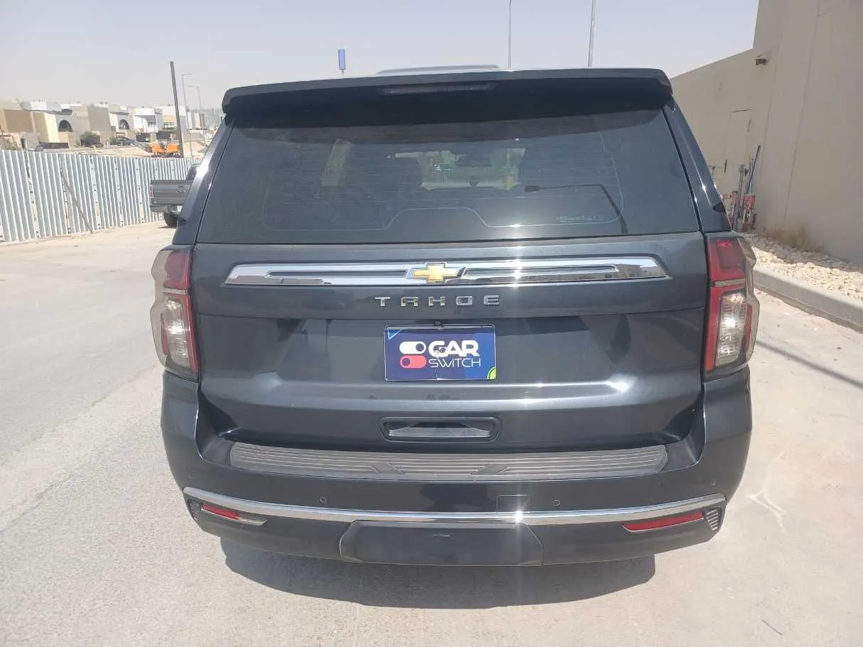 Car image 6